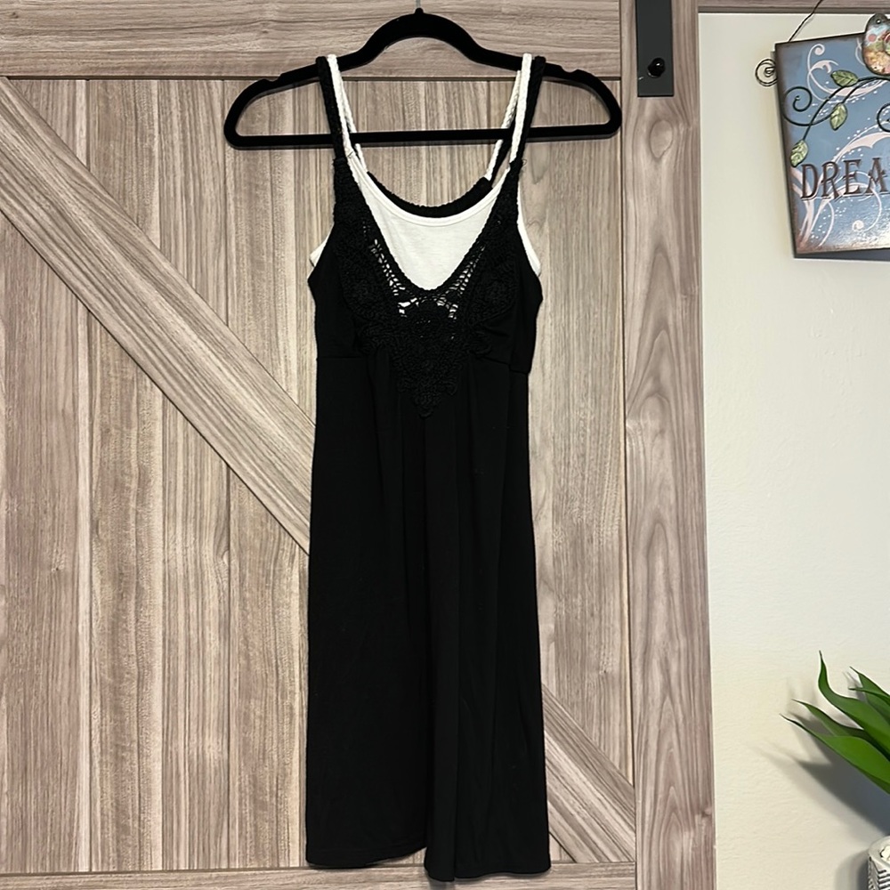 Black and white casual beach dress size small Maurices Crochet chest